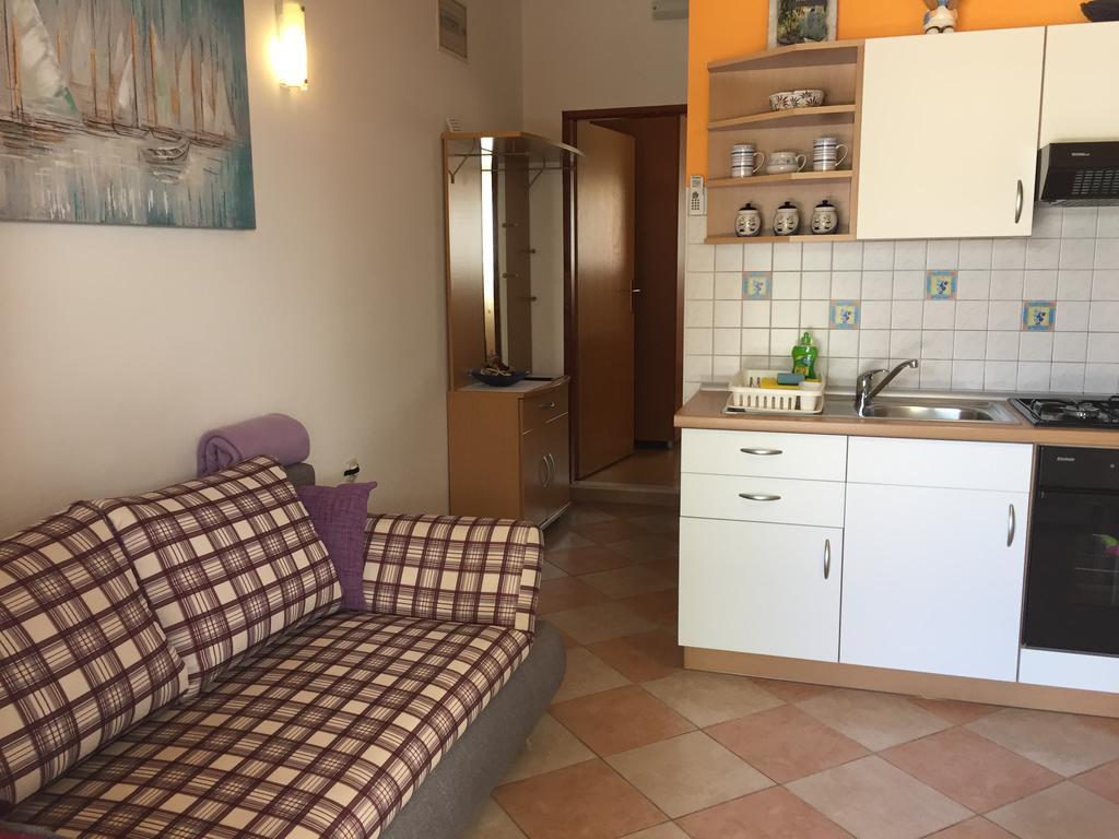 Apartments - Rooms Vesna Primošten Εξωτερικό φωτογραφία