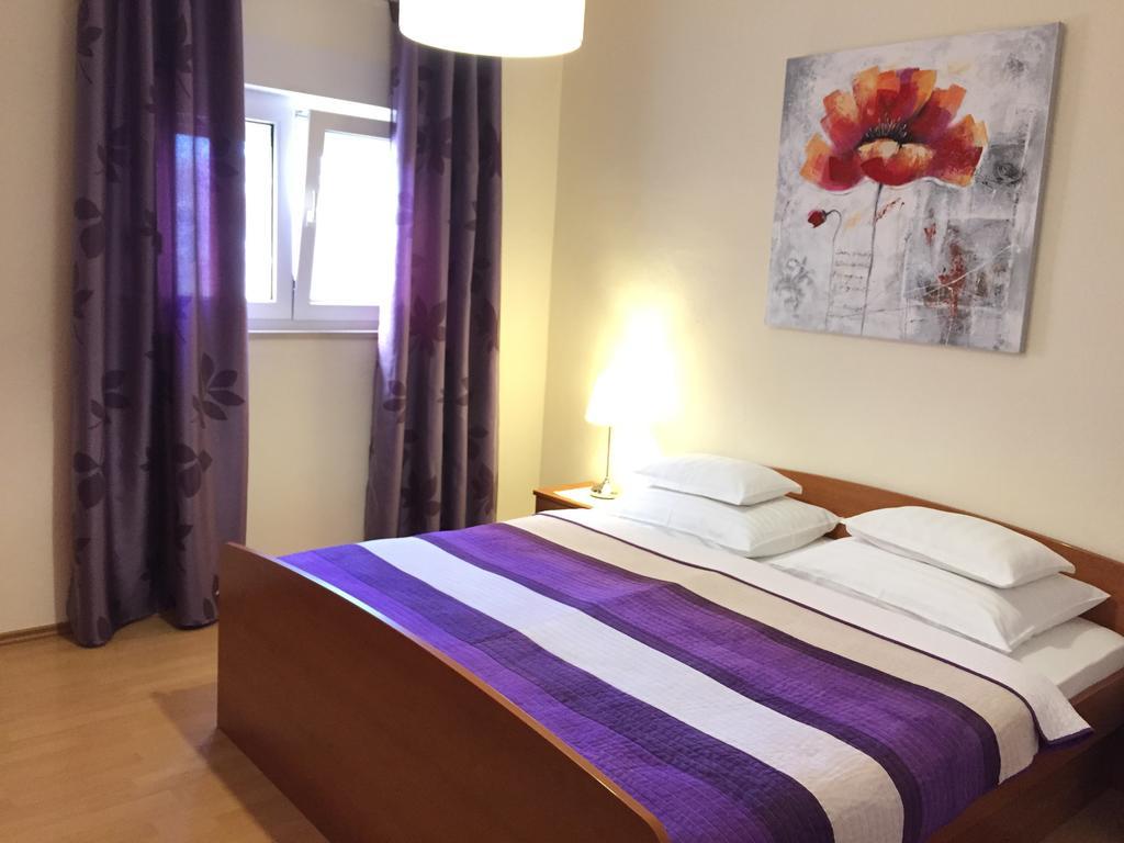 Apartments - Rooms Vesna Primošten Εξωτερικό φωτογραφία