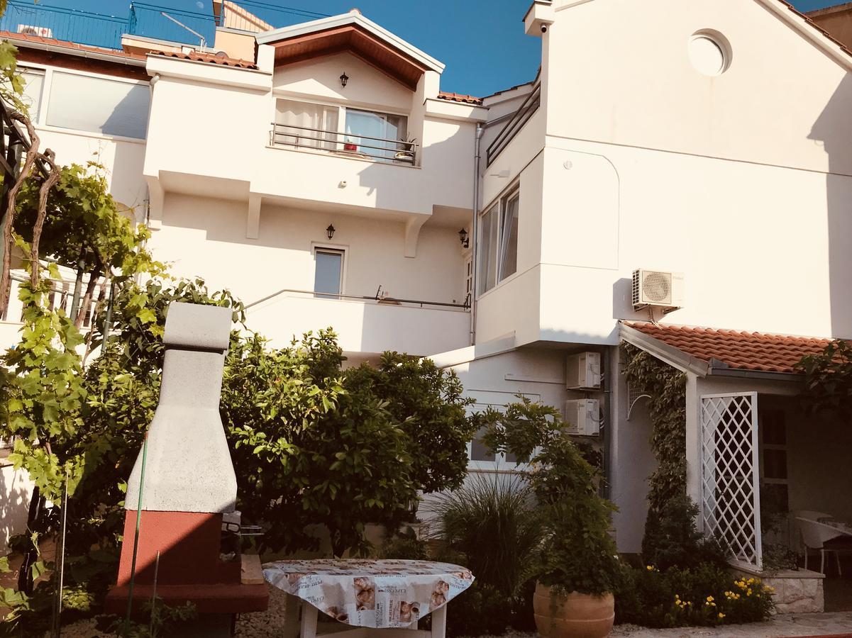 Apartments - Rooms Vesna Primošten Εξωτερικό φωτογραφία